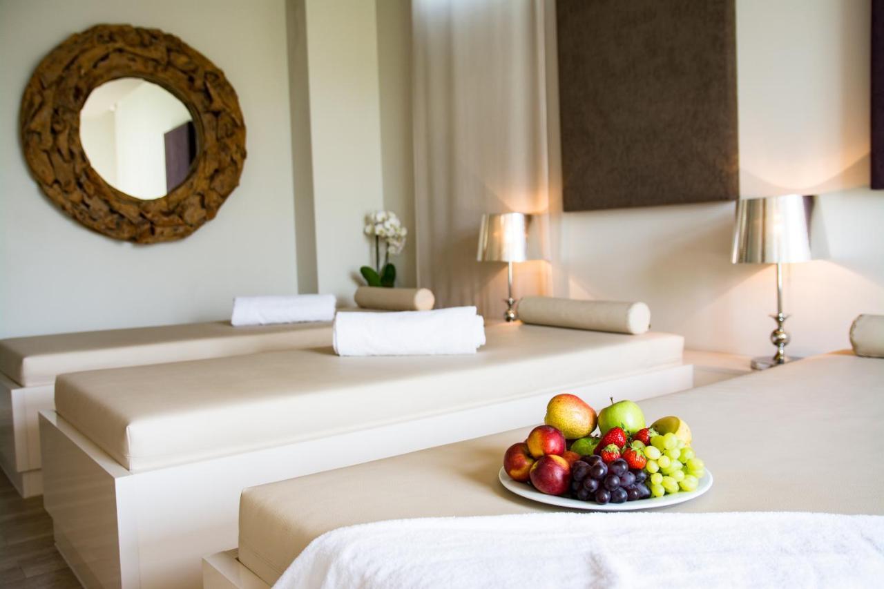Welcome Hotel